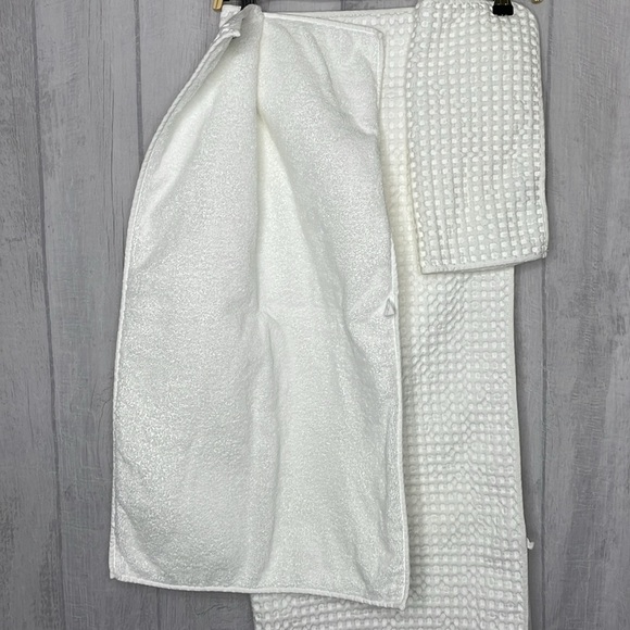 Hotel collection luxury Waffle cotton towels. - Picture 4 of 11